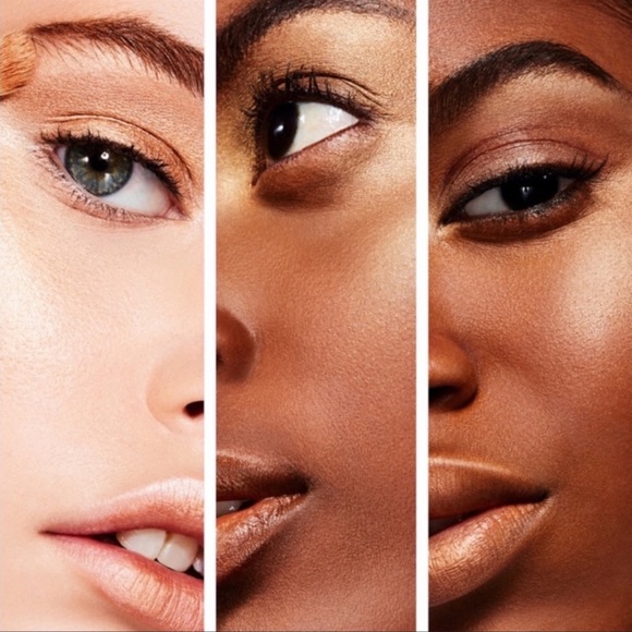 MAC Hyper Real Glow Palette - Picture 3 of 4